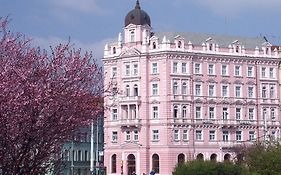 Hotel Opera Praga